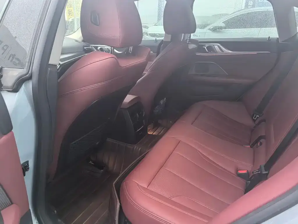 BMW 4 Series 2023 из CN, фото 8