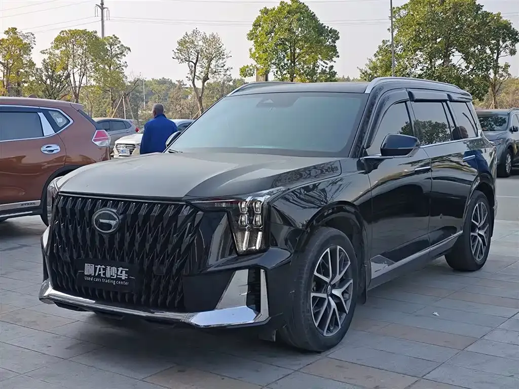 GAC Motor Trumpchi GS8 — фото 1