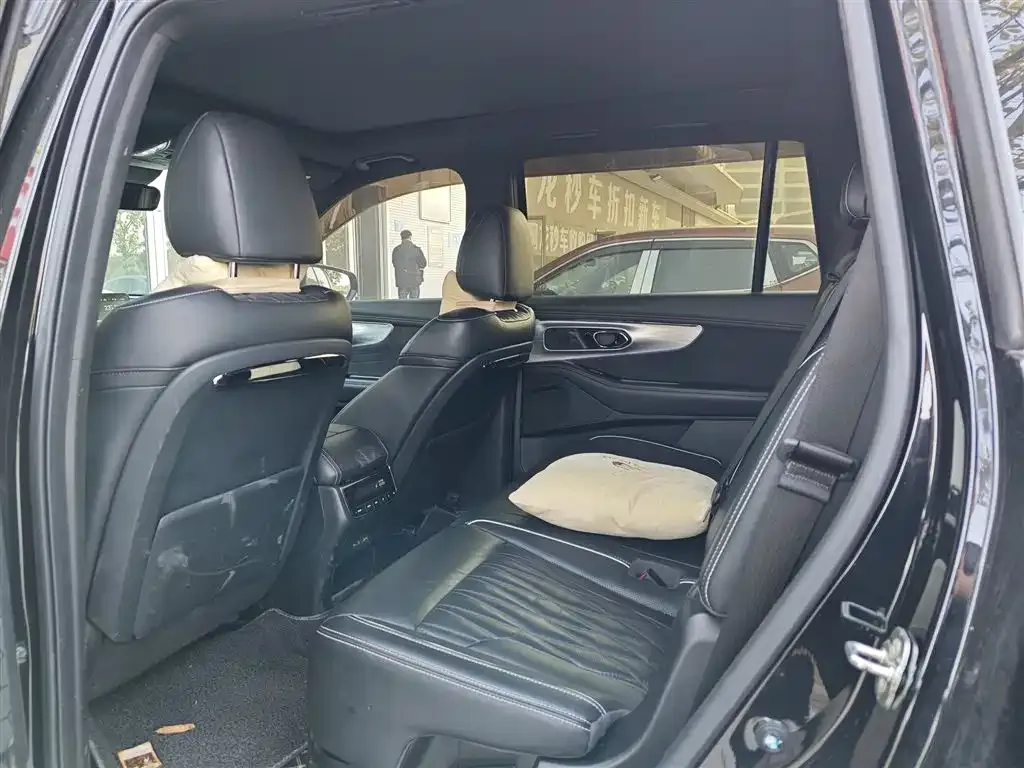 GAC Motor Trumpchi GS8 — фото 2
