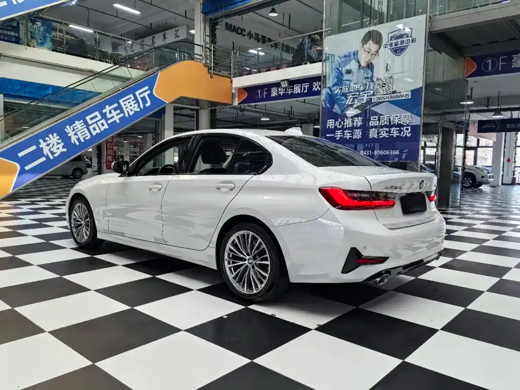 BMW 3 Series 2022 из CN, фото 3