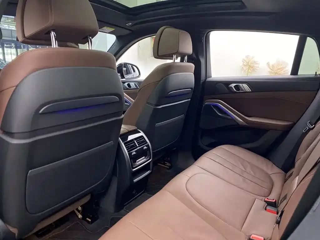 BMW X6 2022 из CN, фото 2