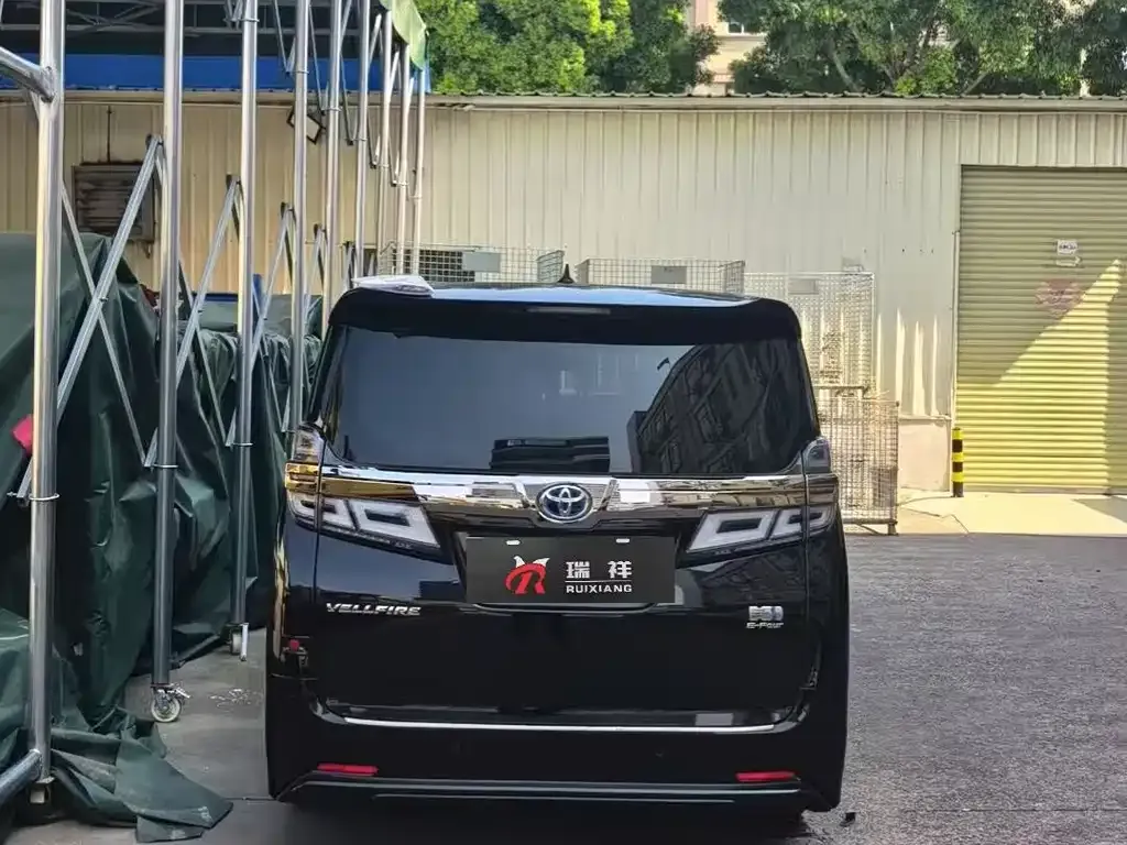 Toyota Vellfire 2021 из CN, фото 3