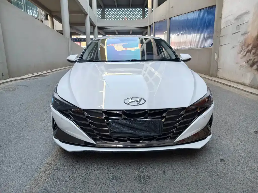 Hyundai Elantra 2022 из CN, фото 7