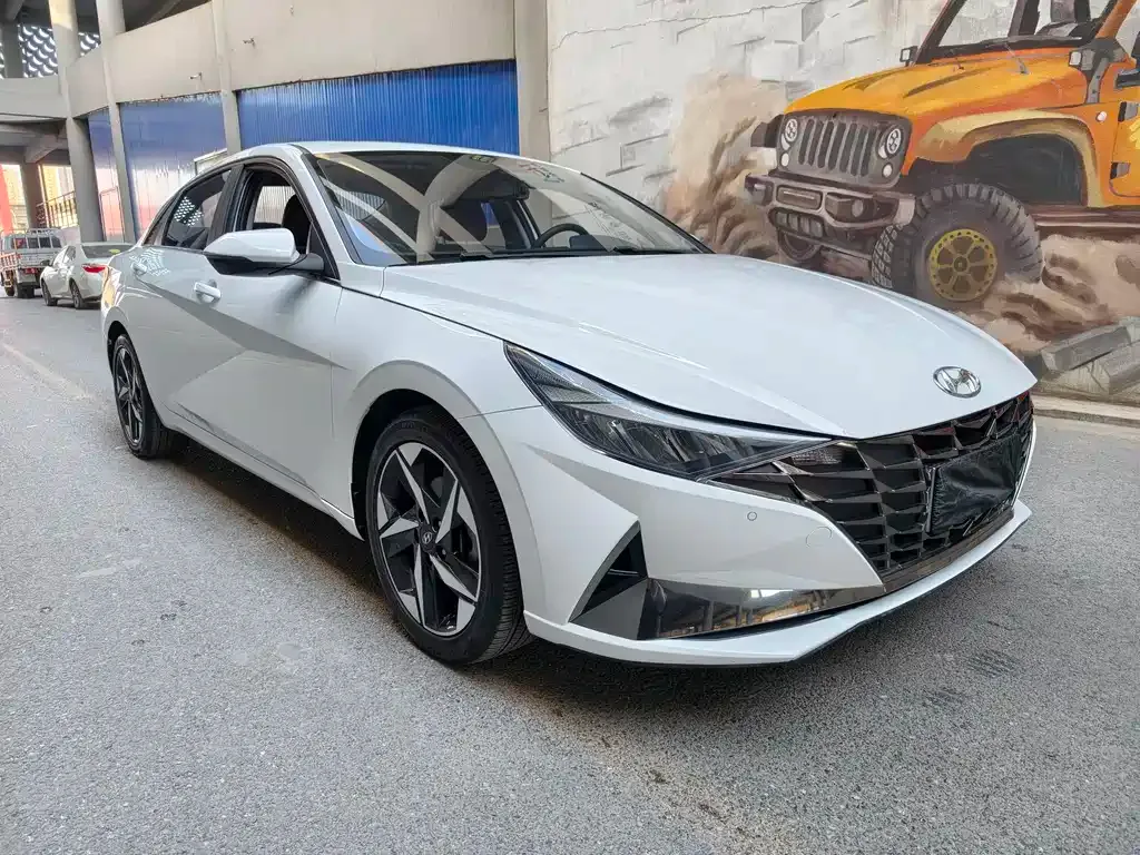 Hyundai Elantra 2022 из CN, фото 8