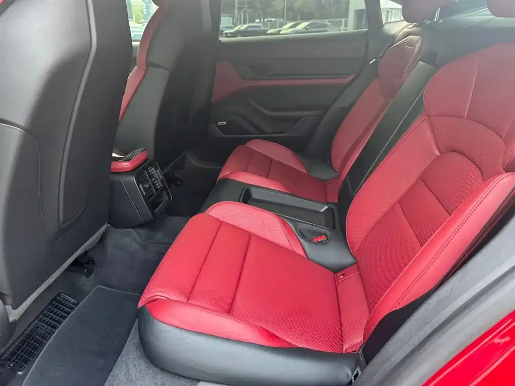 Porsche Taycan 2021 из CN, фото 10