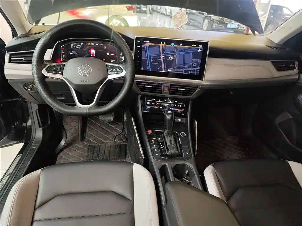 Volkswagen Bora 2023 из CN, фото 10