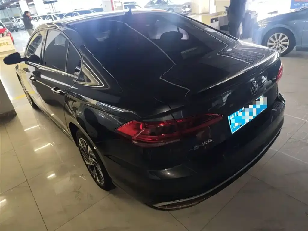 Volkswagen Bora 2023 из CN, фото 5