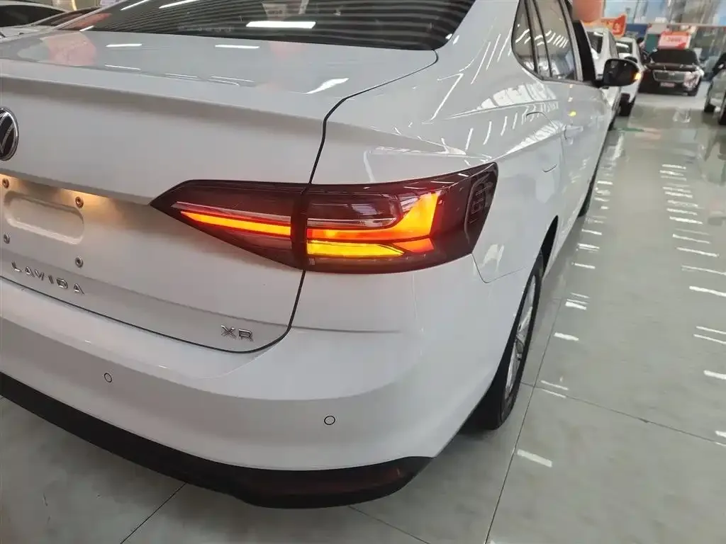 Volkswagen Lavida 2024 из CN, фото 2