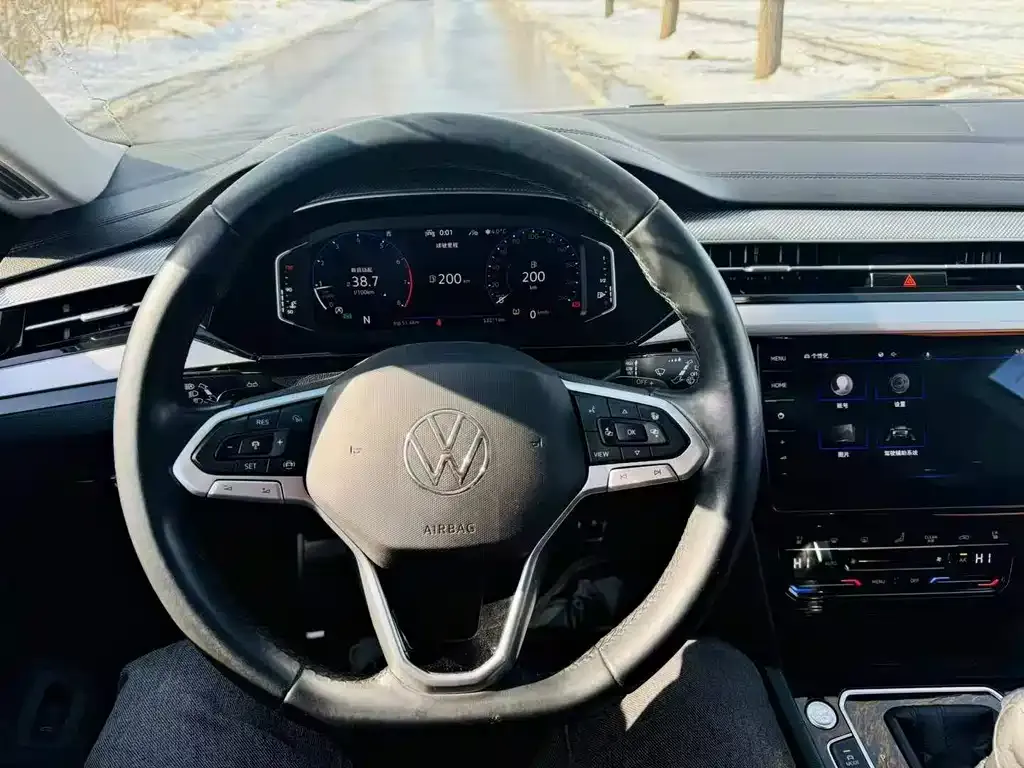 Volkswagen CC 2022 из CN, фото 8