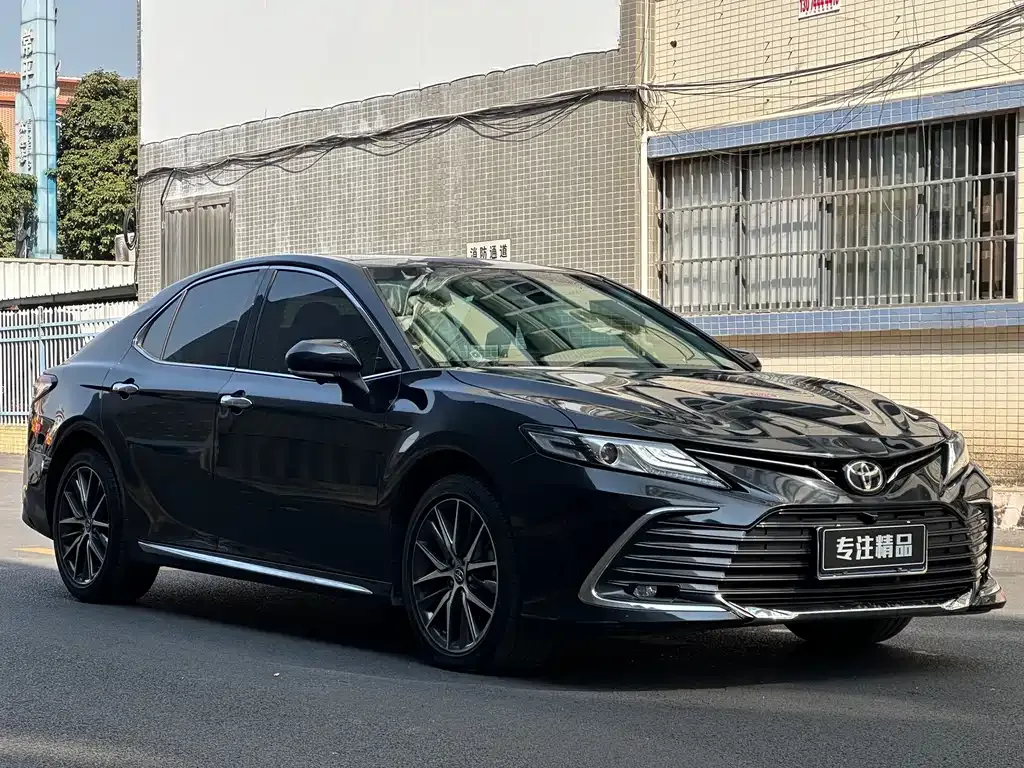 Toyota Camry 2023 из CN, фото 9