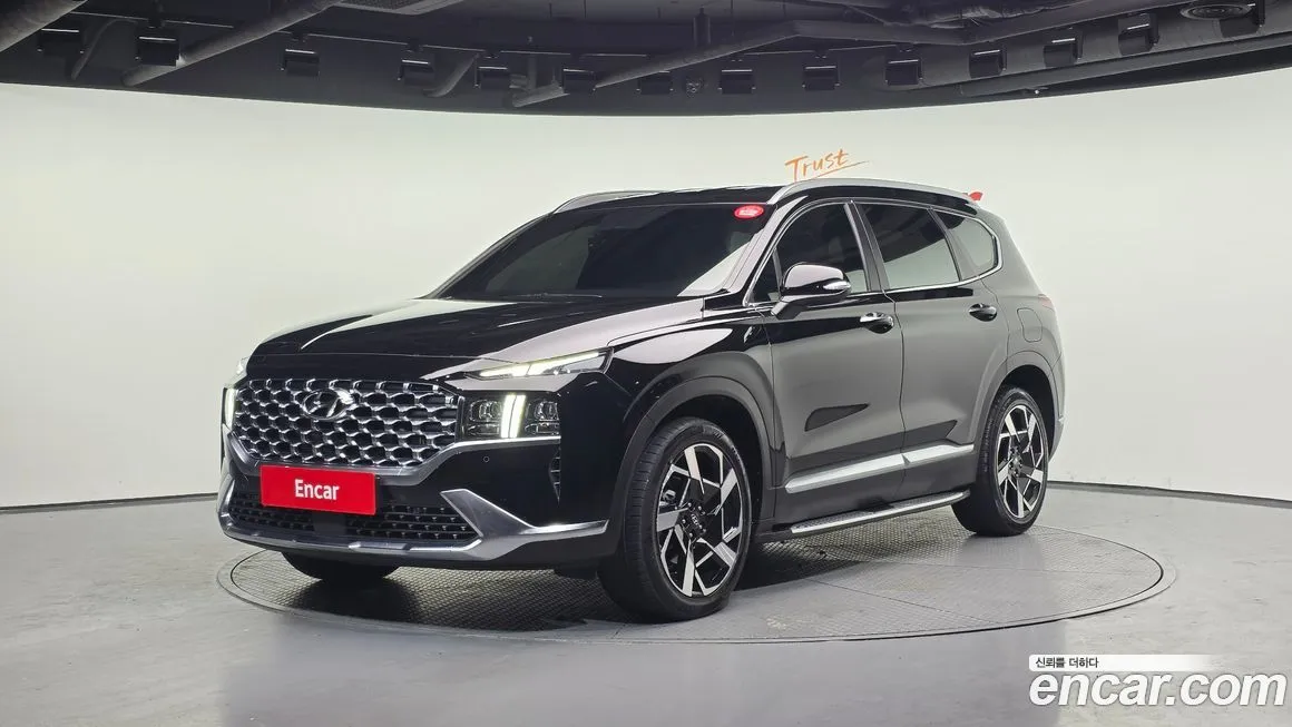 Hyundai Santafe — фото 1