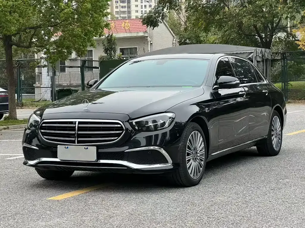 Mercedes-Benz E-Class 2023 из CN, фото 1