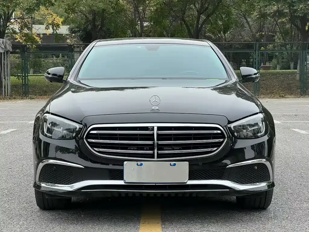 Mercedes-Benz E-Class 2023 из CN, фото 7
