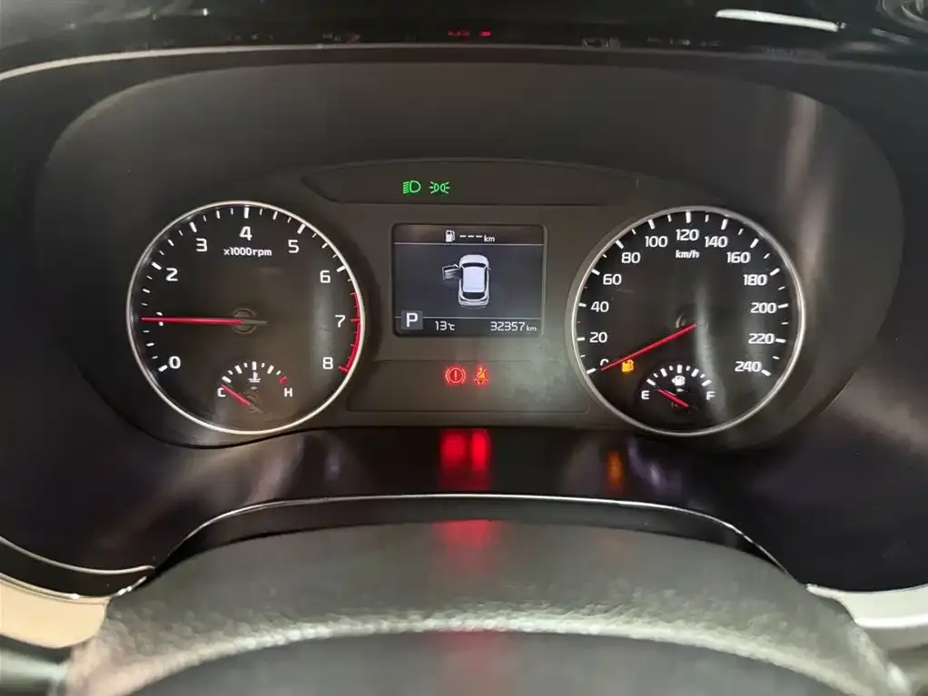 Kia KX3 2022 из CN, фото 3