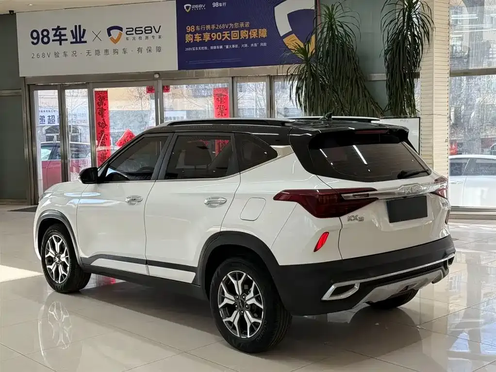 Kia KX3 2022 из CN, фото 10