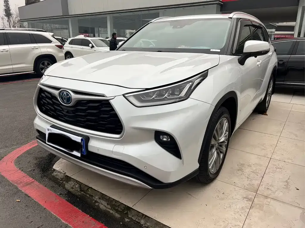 Toyota Highlander 2022 из CN, фото 1