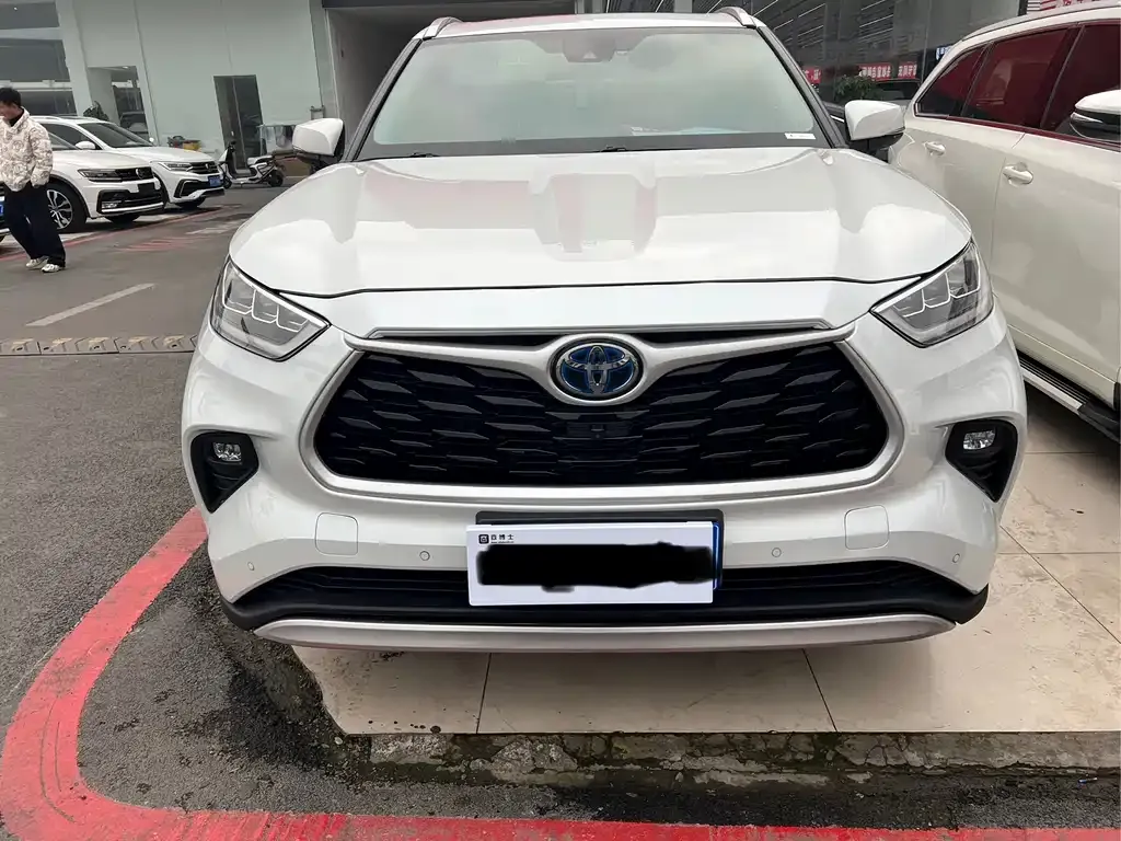 Toyota Highlander 2022 из CN, фото 3