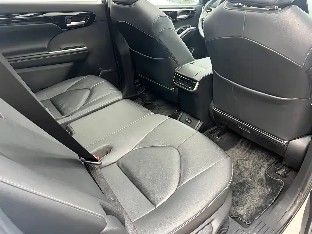 Toyota Highlander 2022 из CN, фото 10