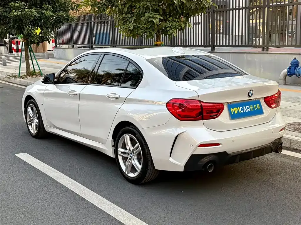 BMW 1 Series 2022 из CN, фото 8