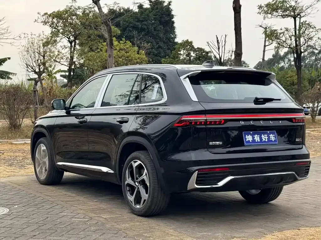 Geely Xingyue L 2026 из CN, фото 5