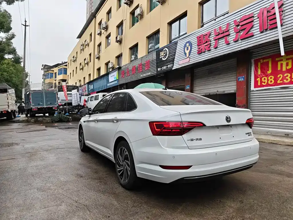 Volkswagen Sagitar 2022 из CN, фото 8