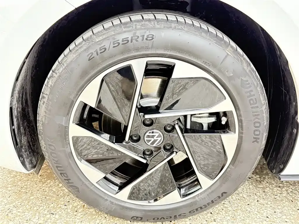 Volkswagen ID.3 2025 из CN, фото 3