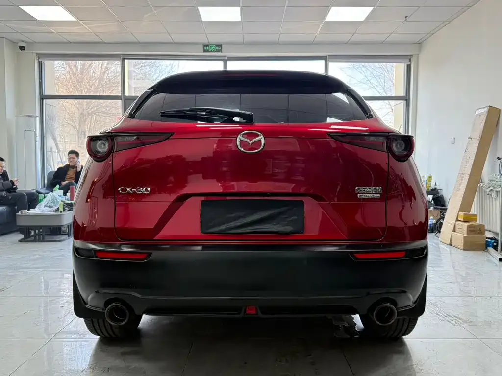 Mazda CX-30 2022 из CN, фото 8