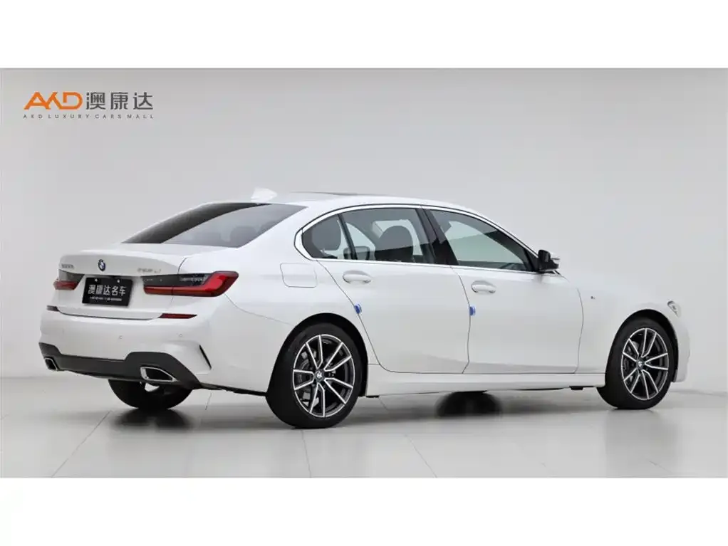 BMW 3 Series 2022 из CN, фото 2