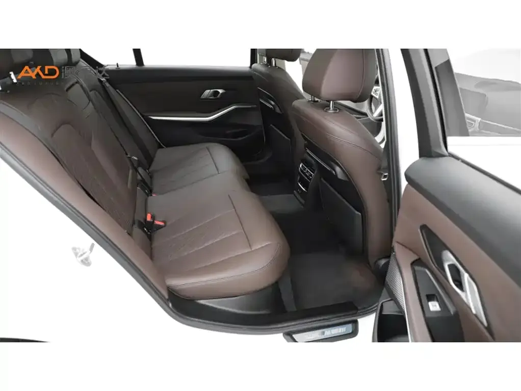 BMW 3 Series 2022 из CN, фото 6