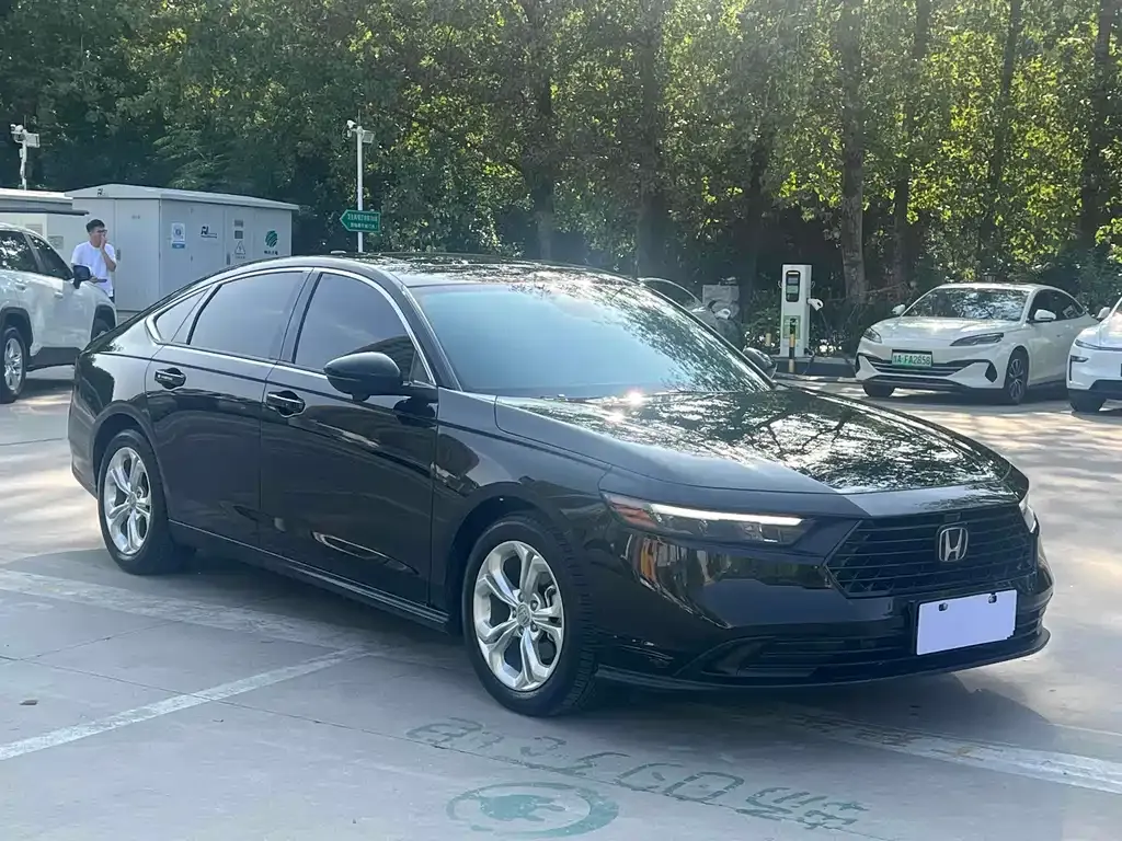 Honda Accord 2024 из CN, фото 8
