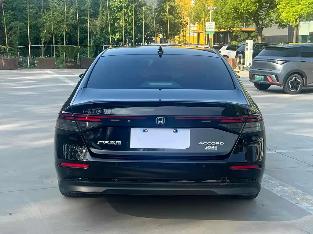 Honda Accord 2024 из CN, фото 5
