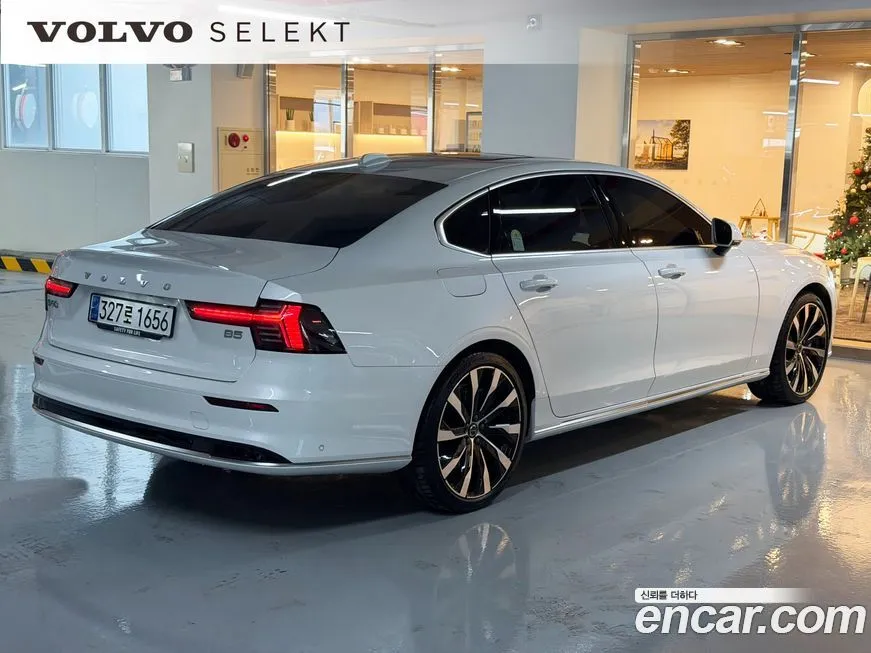 Volvo S90 — фото 5