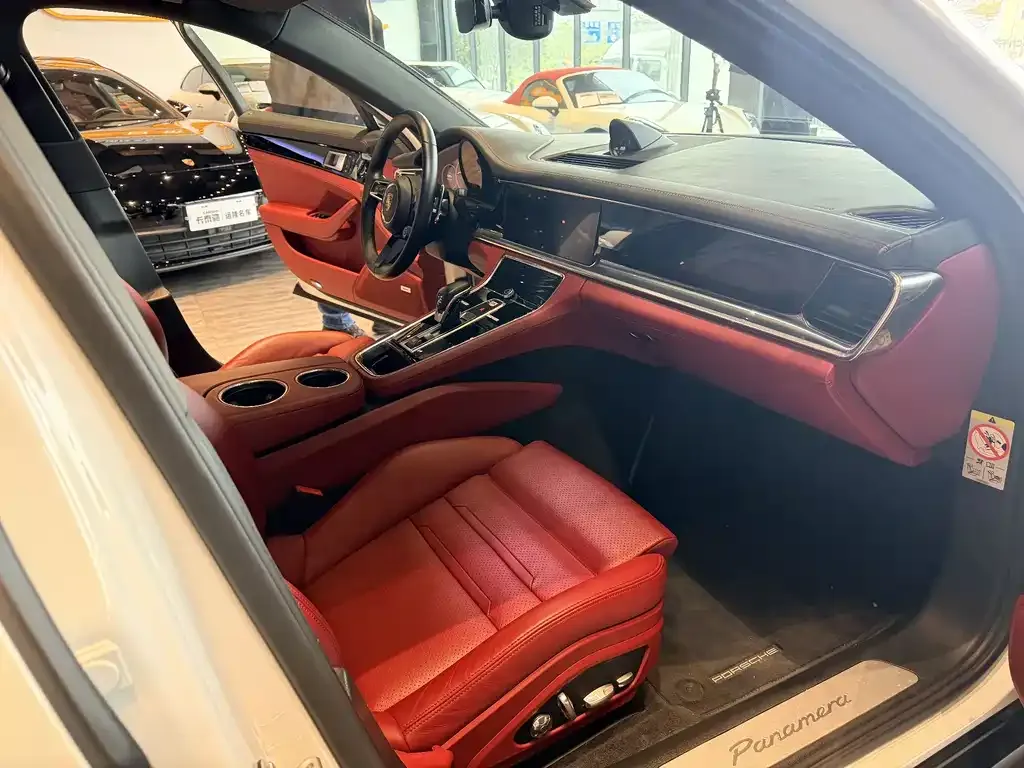 Porsche Panamera 2021 из CN, фото 7