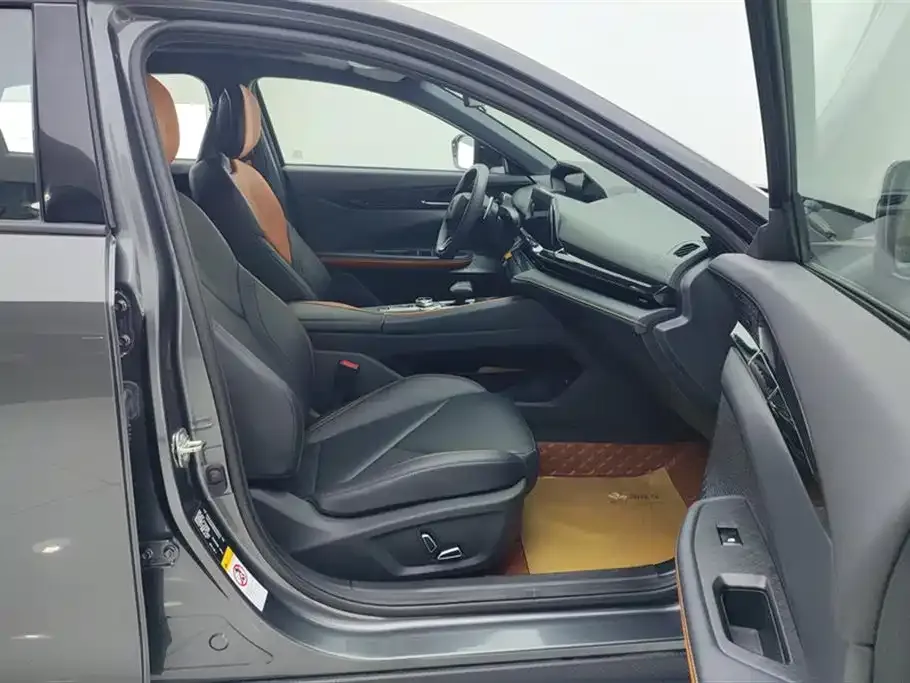 Changan UNI-V 2023 из CN, фото 7