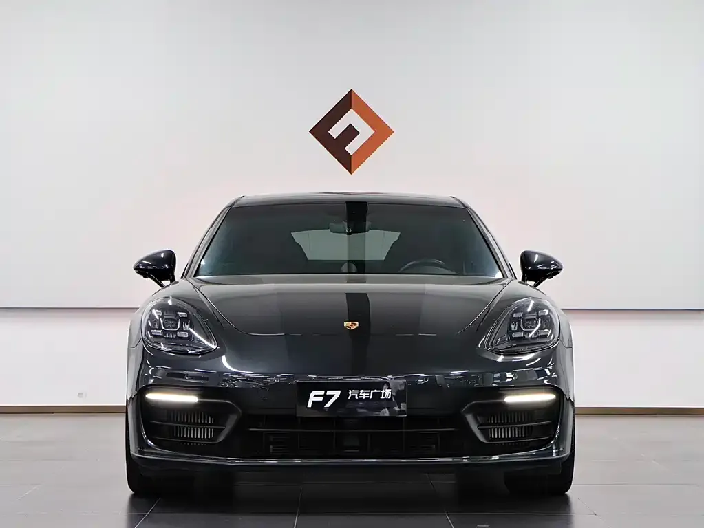 Porsche Panamera — фото 2