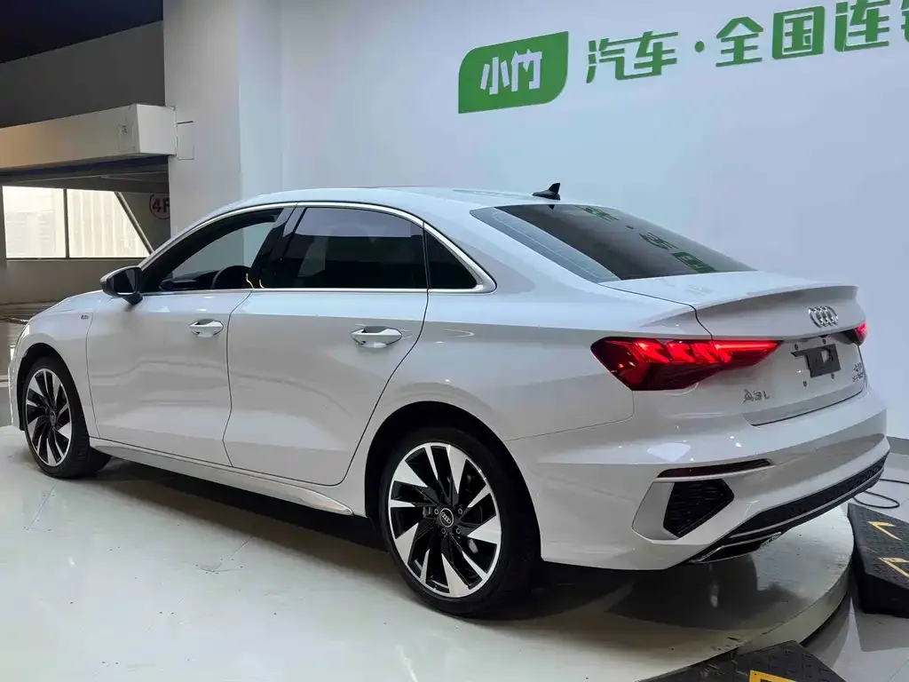 Audi A3 2023 из CN, фото 10