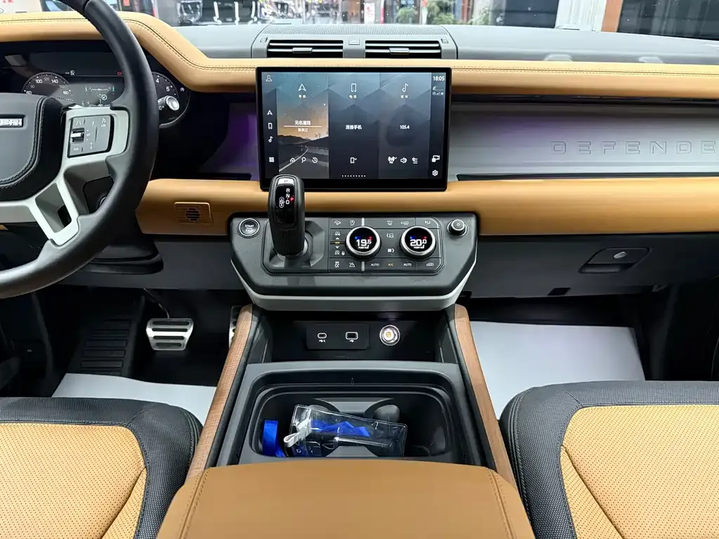 Land Rover Defender 2024 из CN, фото 3