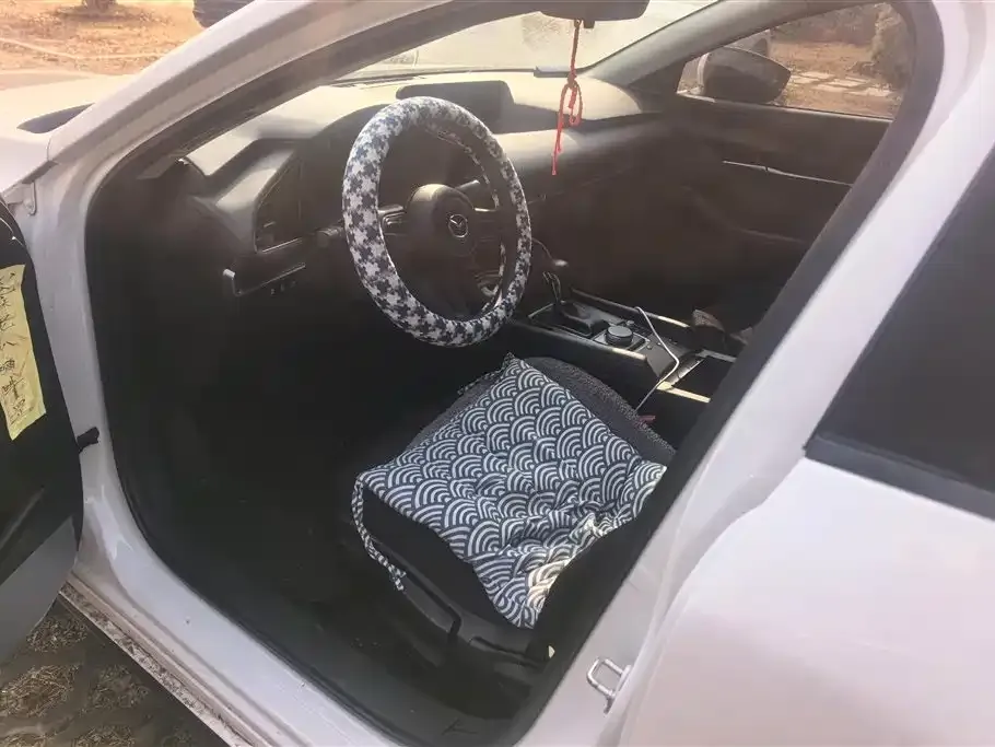 Mazda 3 Axela 2022 из CN, фото 5