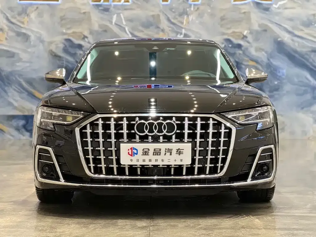 Audi A8 2023 из CN, фото 10