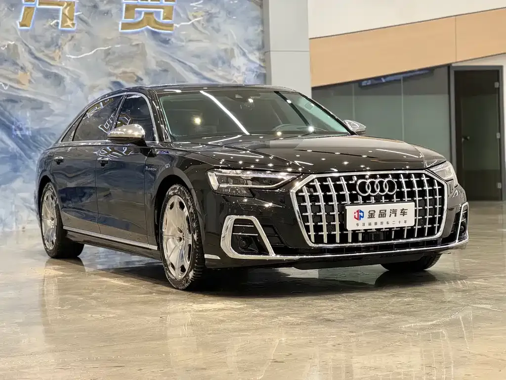 Audi A8 2023 из CN, фото 7
