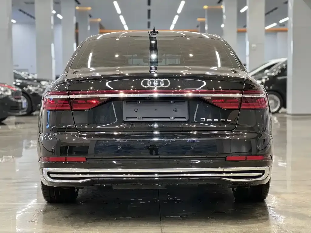 Audi A8 2023 из CN, фото 5