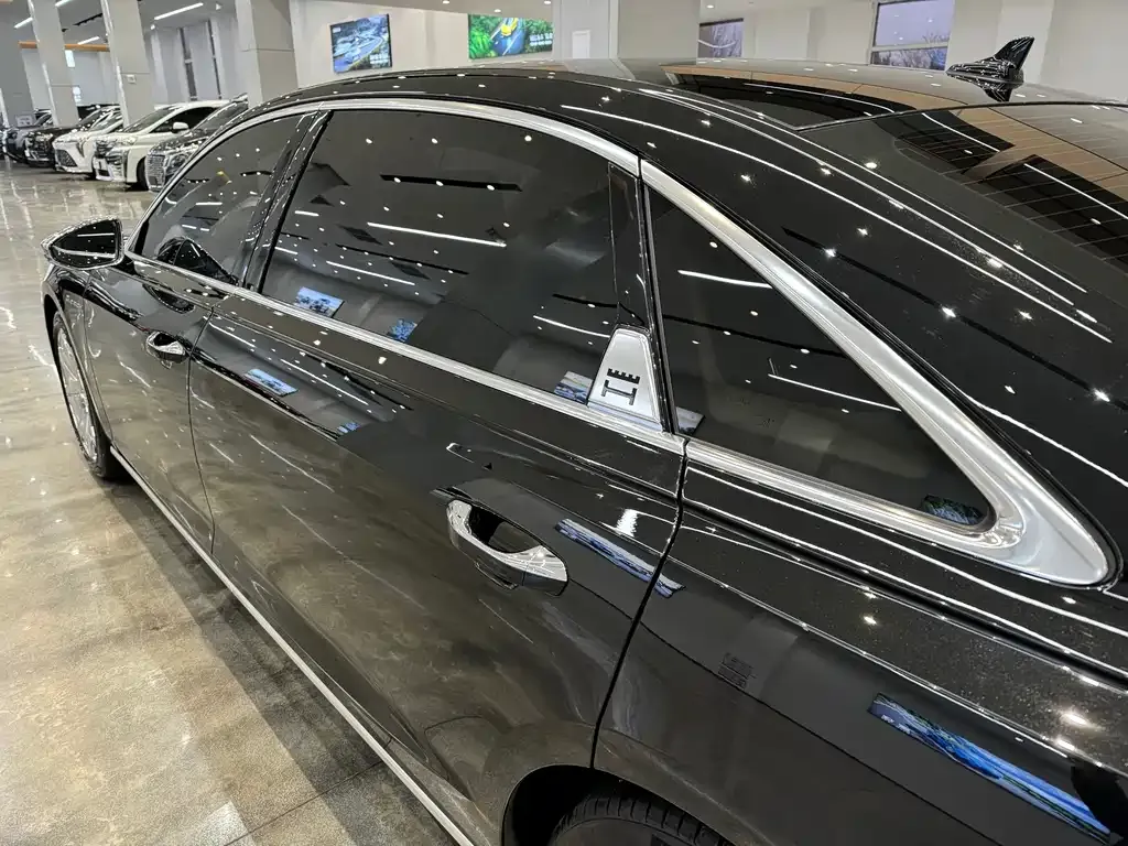 Audi A8 2023 из CN, фото 9
