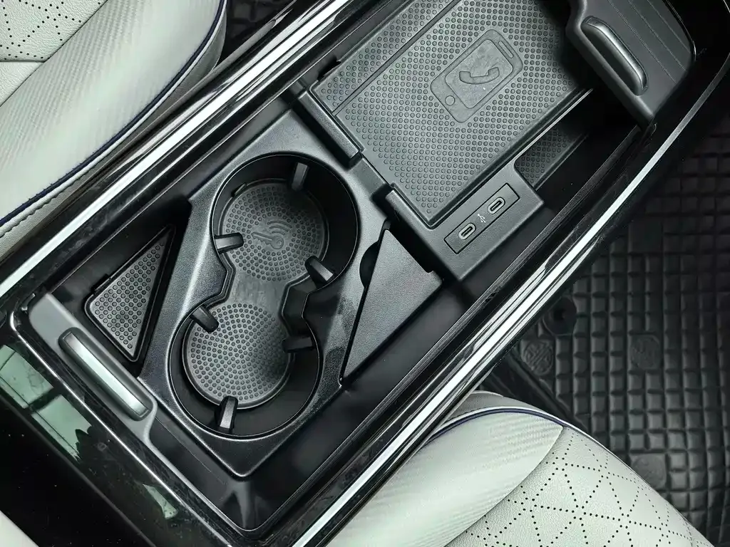 Volkswagen ID.6 X 2023 из CN, фото 10