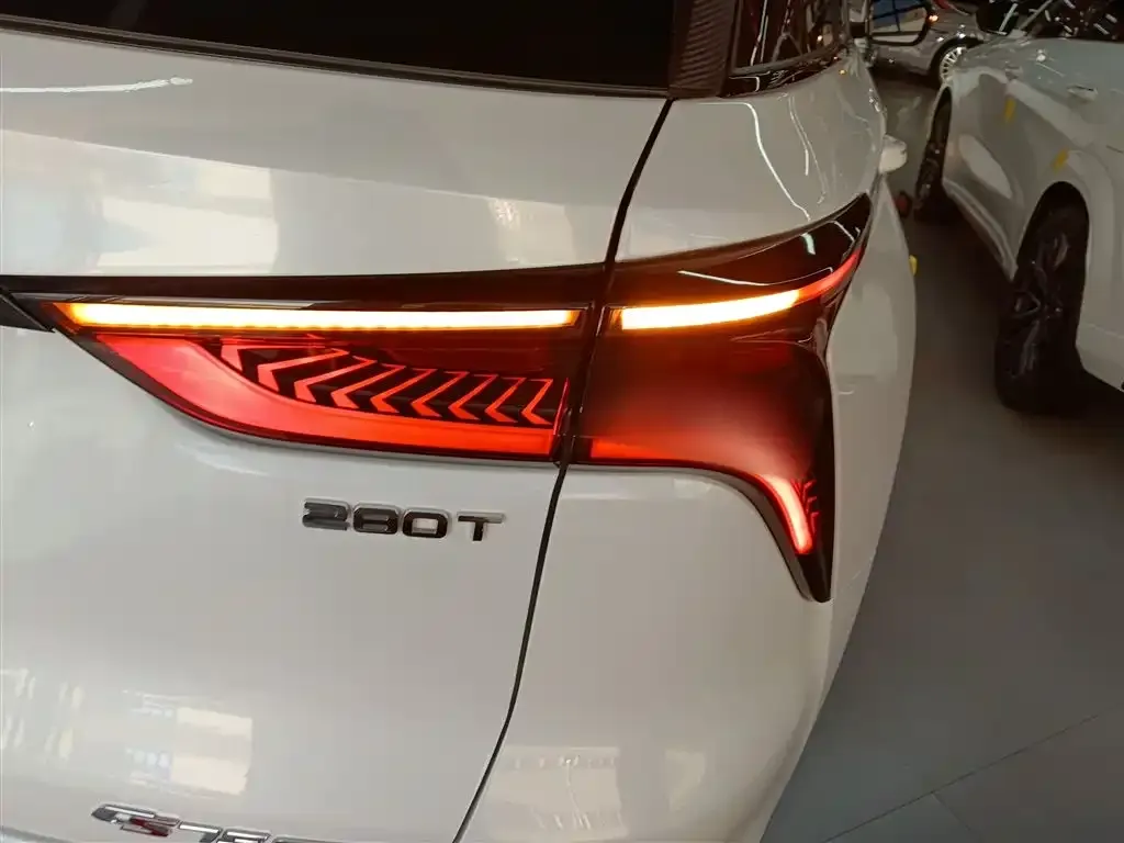 Changan CS75PLUS 2021 из CN, фото 2