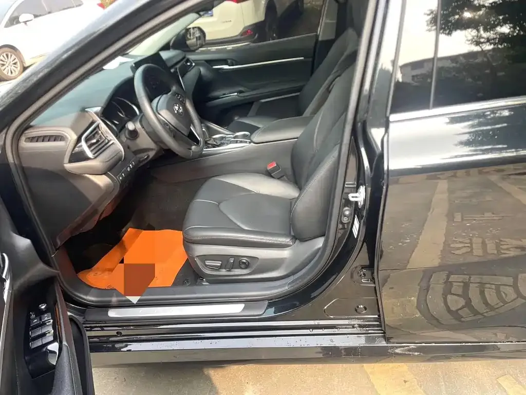Toyota Camry 2023 из CN, фото 3