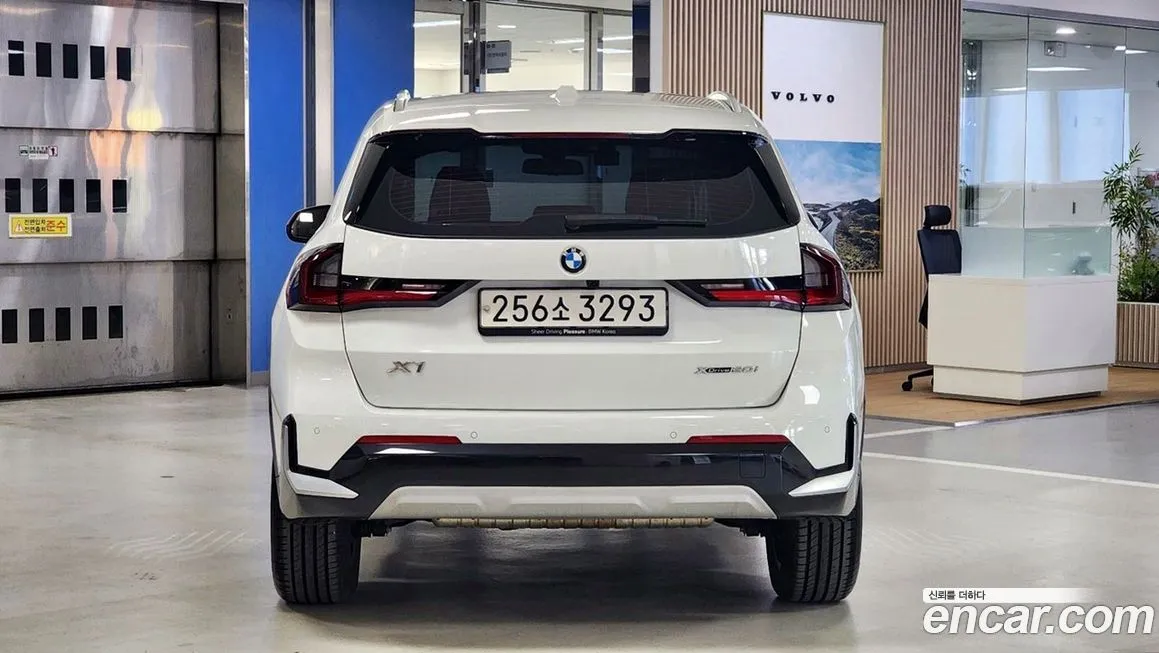 BMW X1 — фото 3