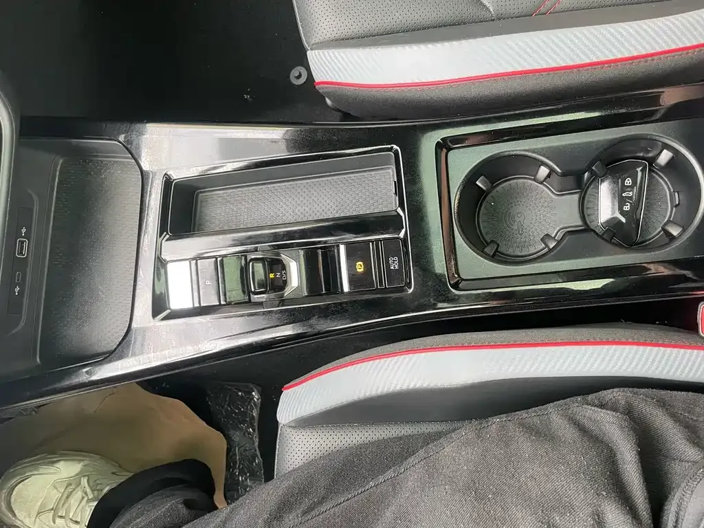 Volkswagen Lamando 2022 из CN, фото 10