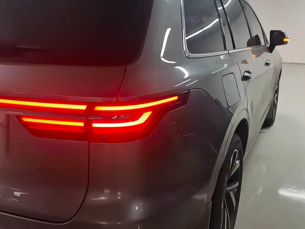 Li Auto ONE 2021 из CN, фото 2