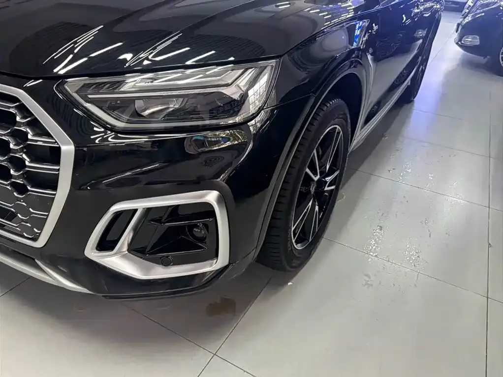 Audi Q5L 2023 из CN, фото 8
