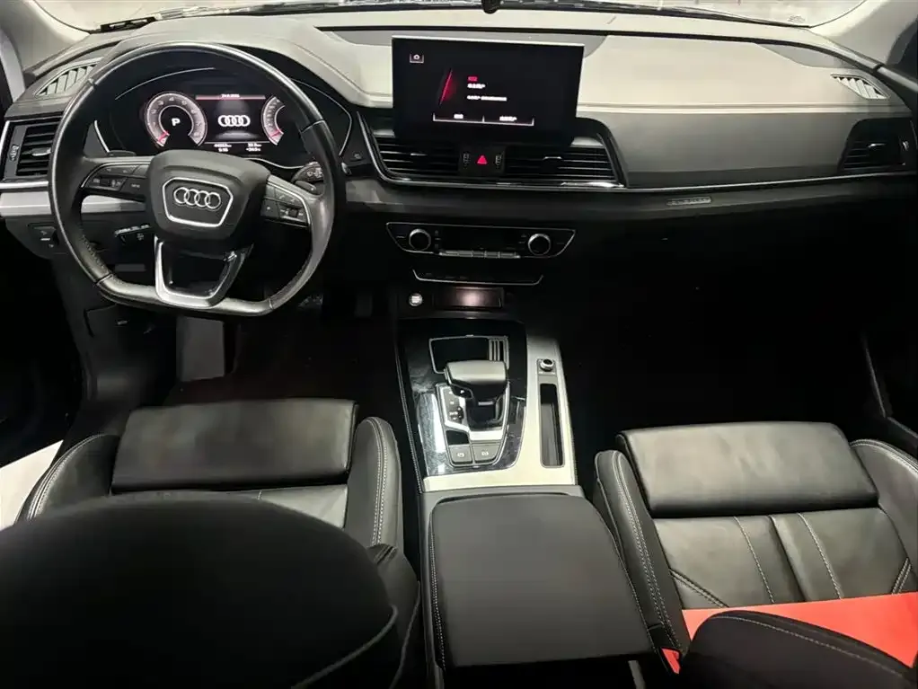 Audi Q5L 2023 из CN, фото 10